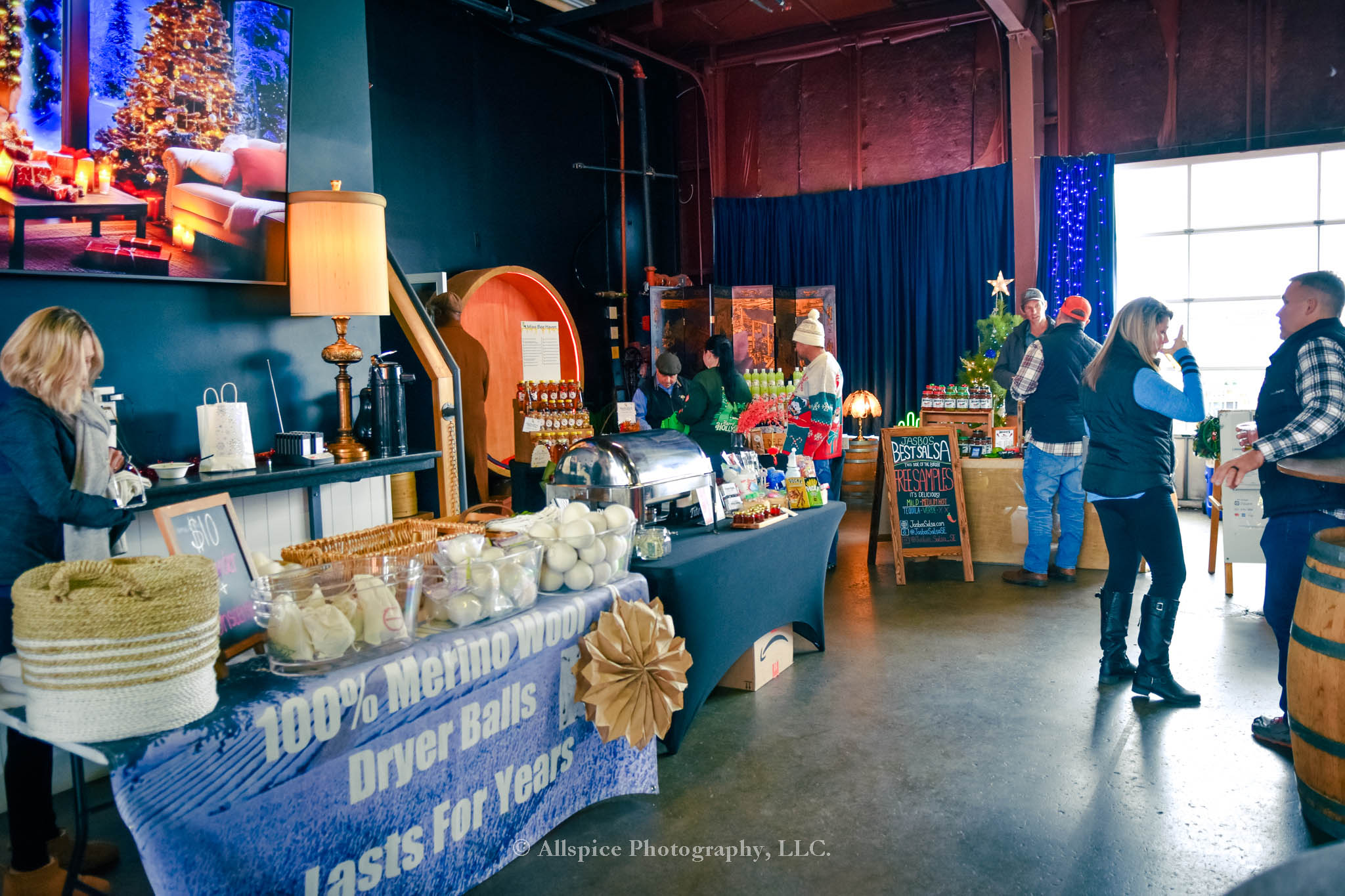 The Toasty Farmer Market inside Sum Bar in Greenville, SC, taken by Allspice Photography, LLC.