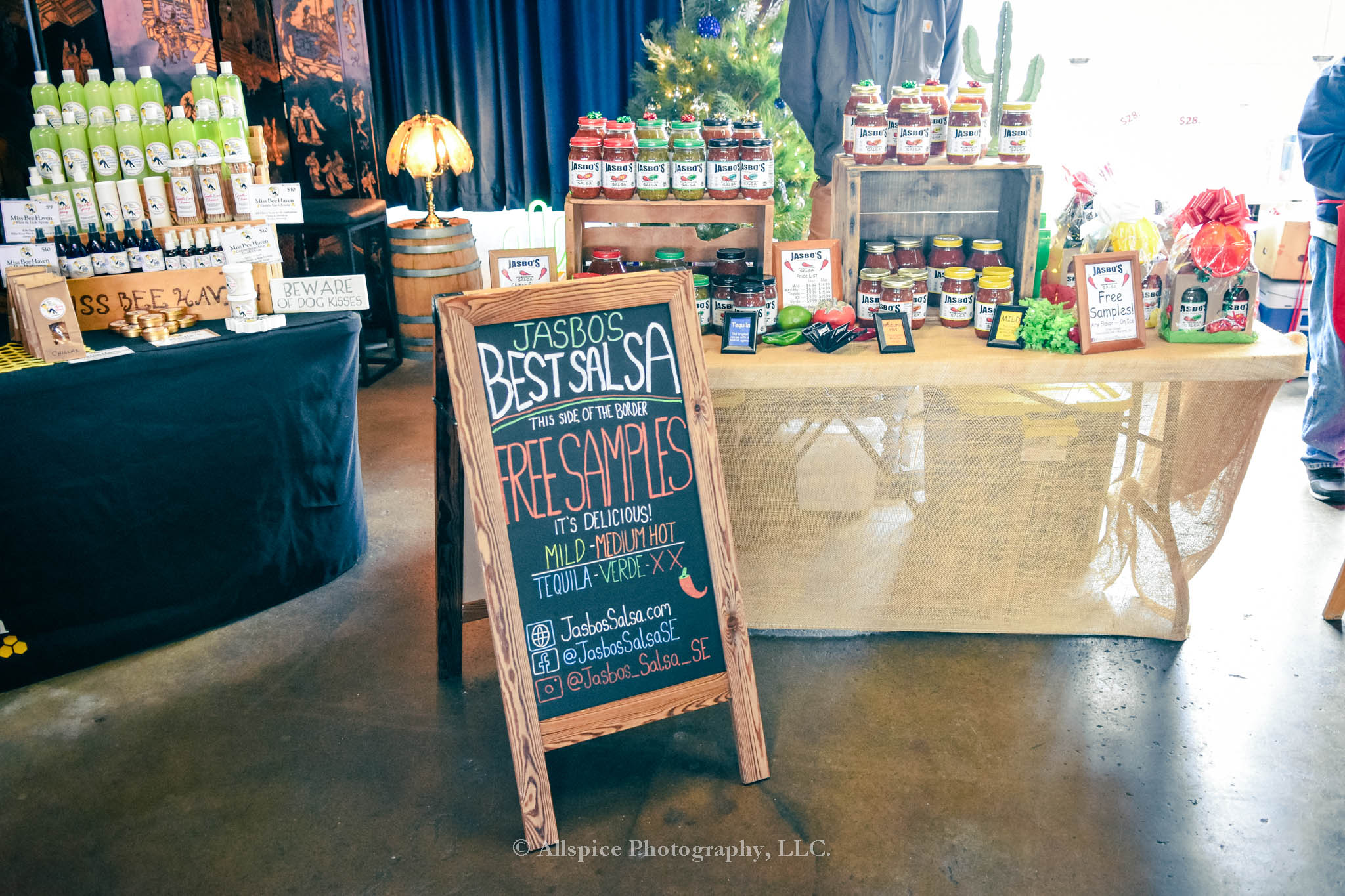 The Toasty Farmer Market inside Sum Bar in Greenville, SC, taken by Allspice Photography, LLC.